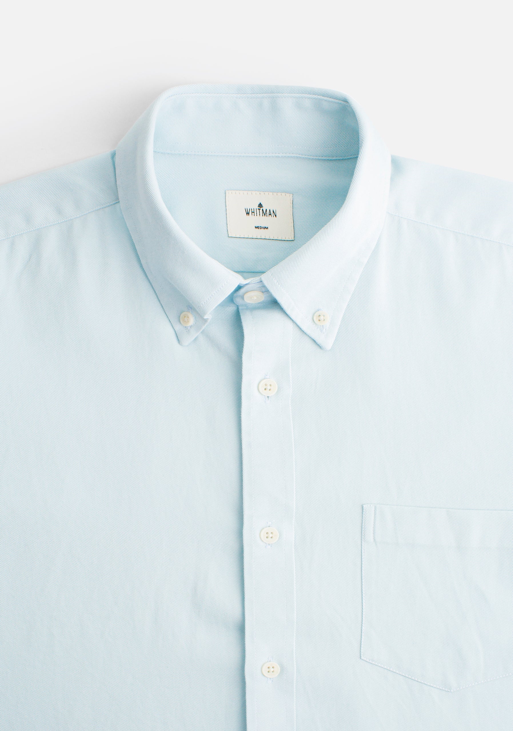 Camisa para hombre color azul claro en tencel y algodón detalle cuello