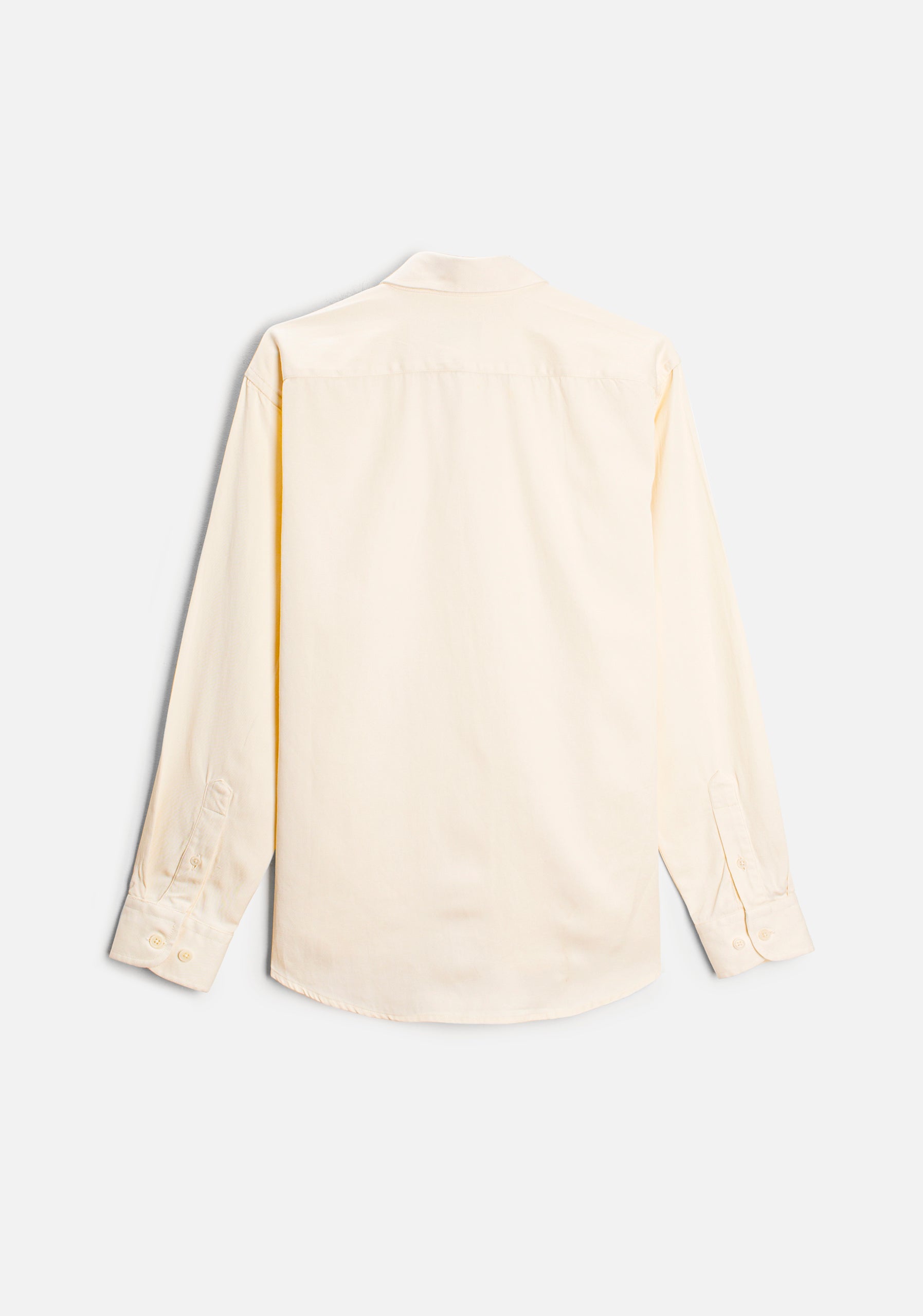 Camisa para hombre color beige de tencel y algodón vista posterior