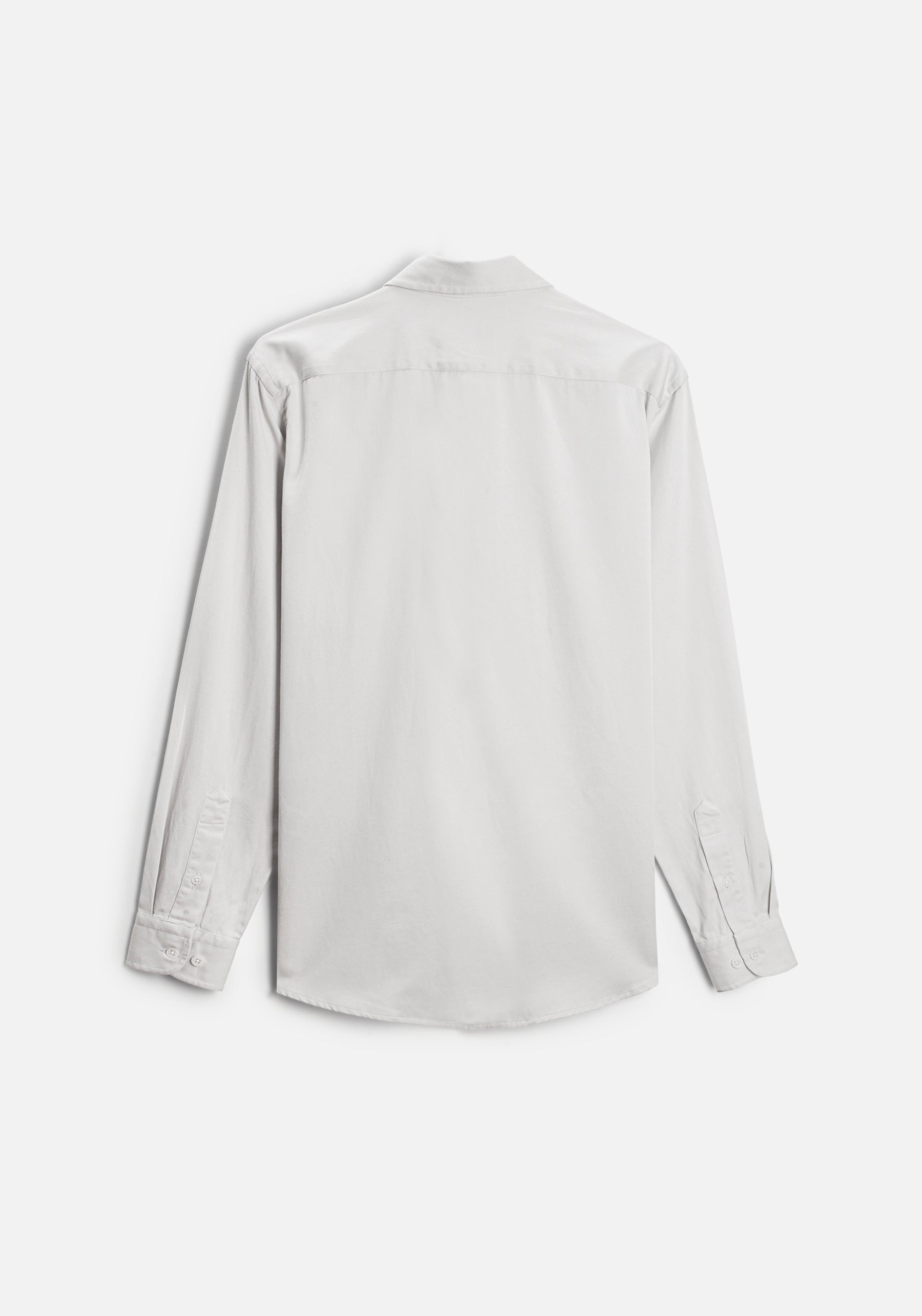 Vista trasera de la camisa Hamilton gris con corte ergonómico.