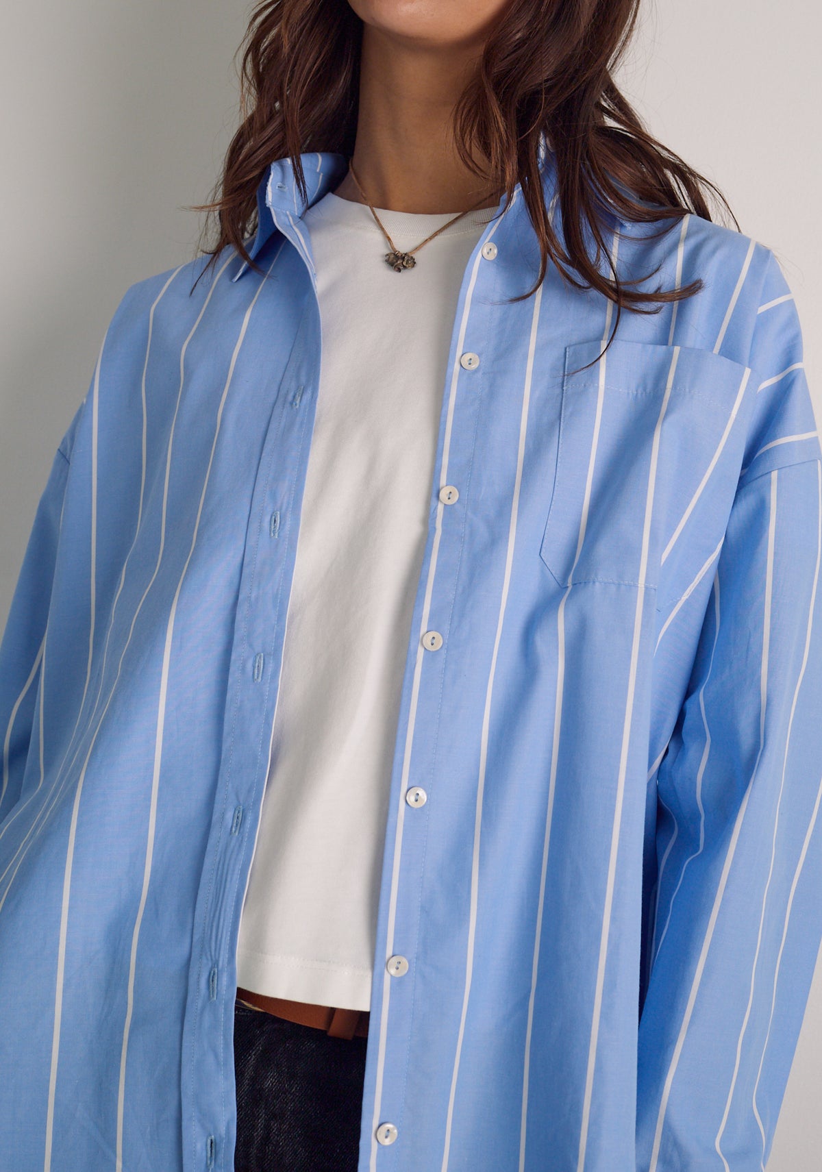 Camisa M Antonella Rayas Azul Medio-Blanco
