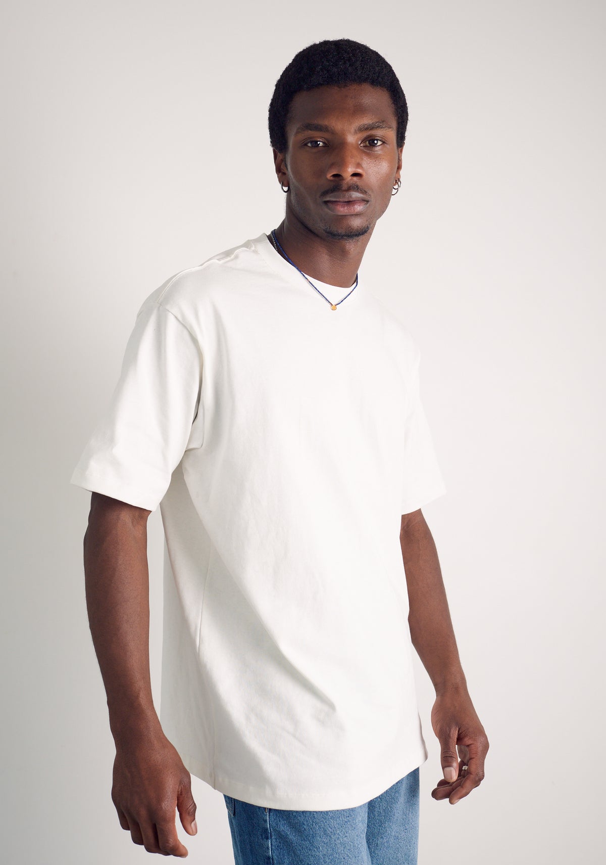 Camiseta H Premium Marfil
