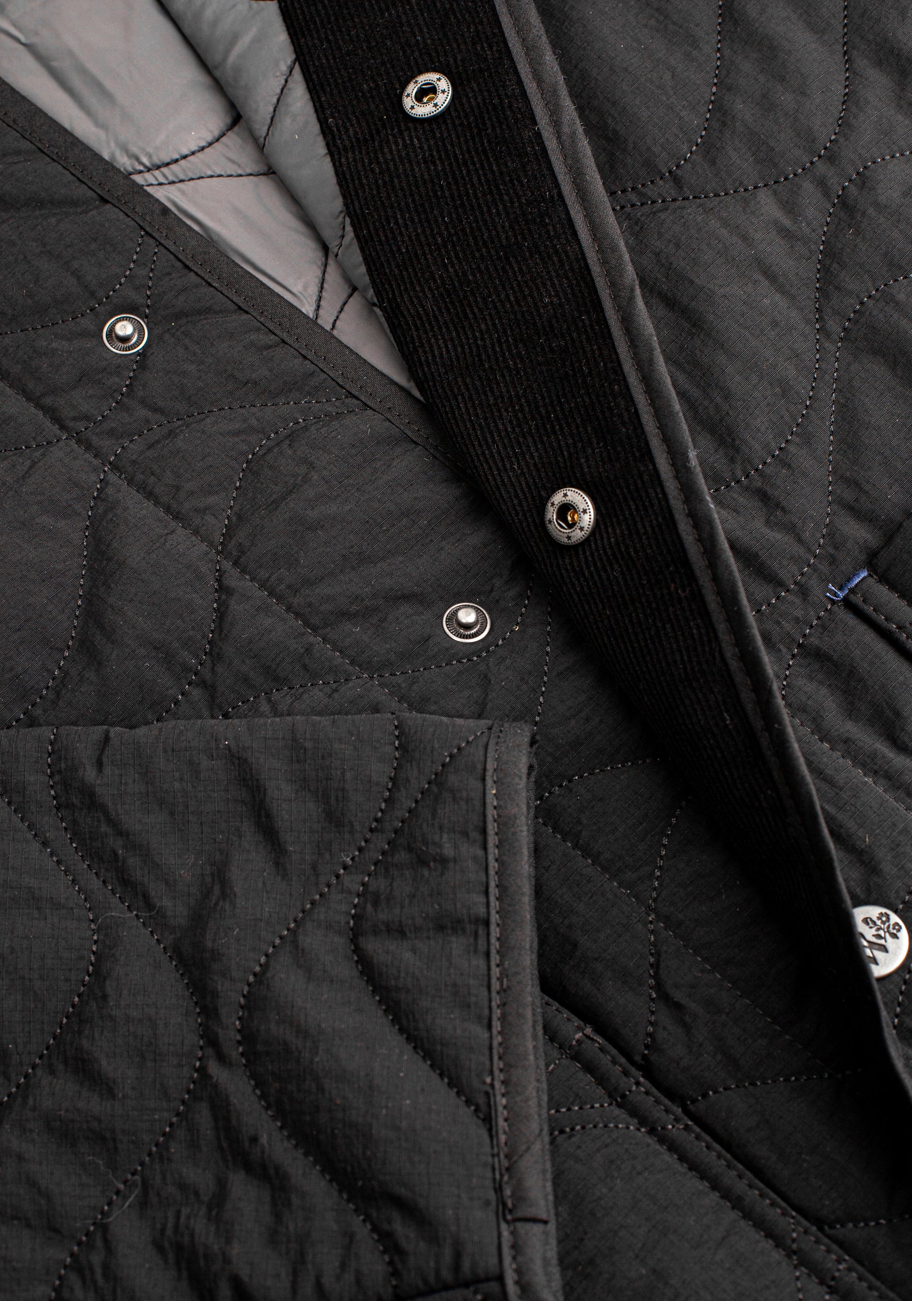 Chaqueta U Kenji Quilted Negro-3