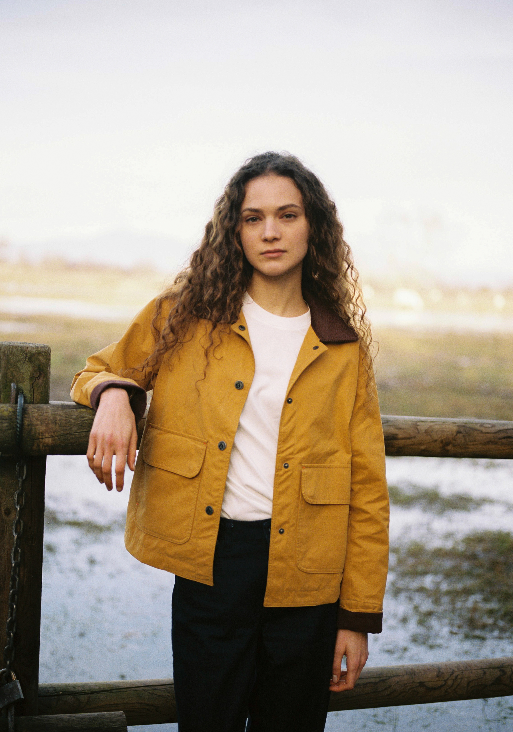 Chaqueta M Kahlo Mostaza