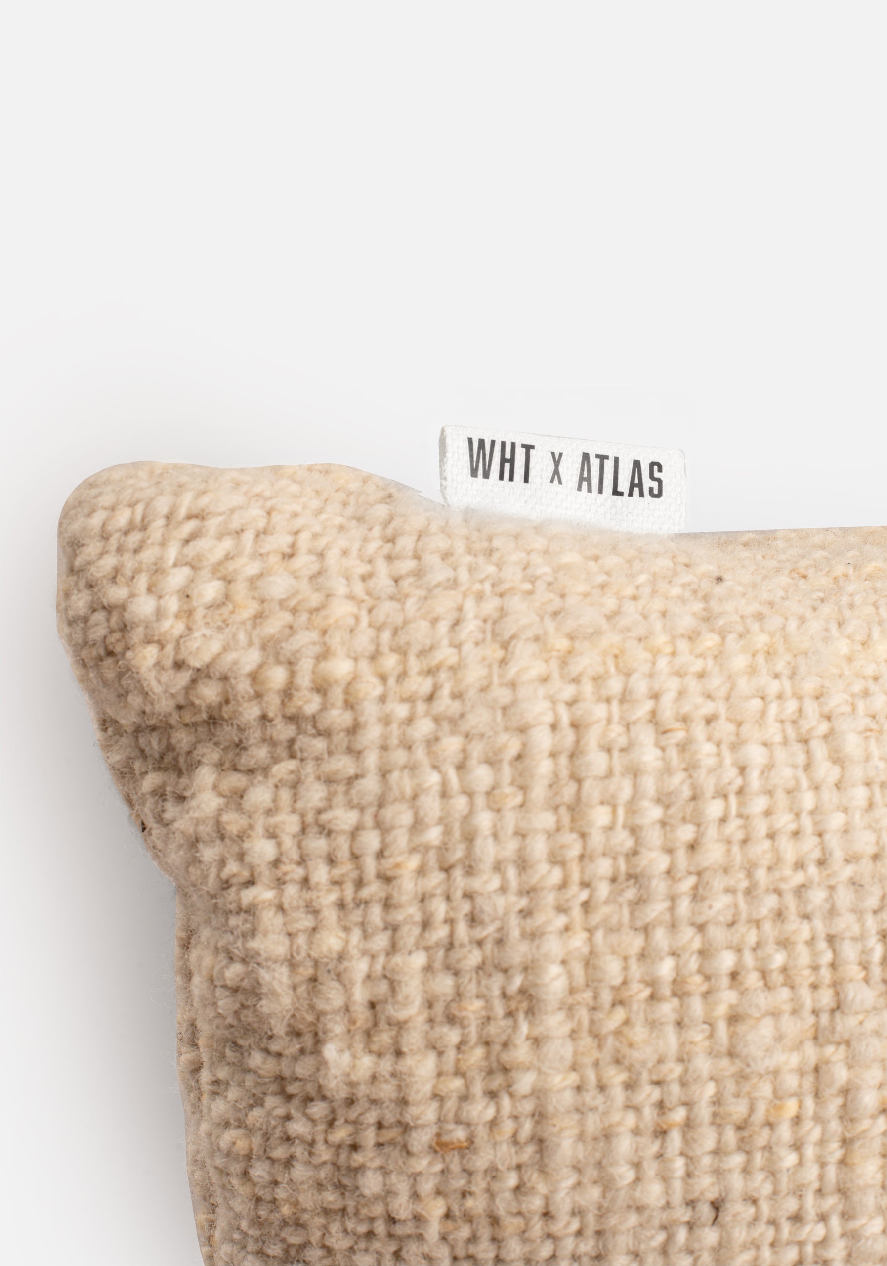 Cojín Atlas x WTM Beige-3