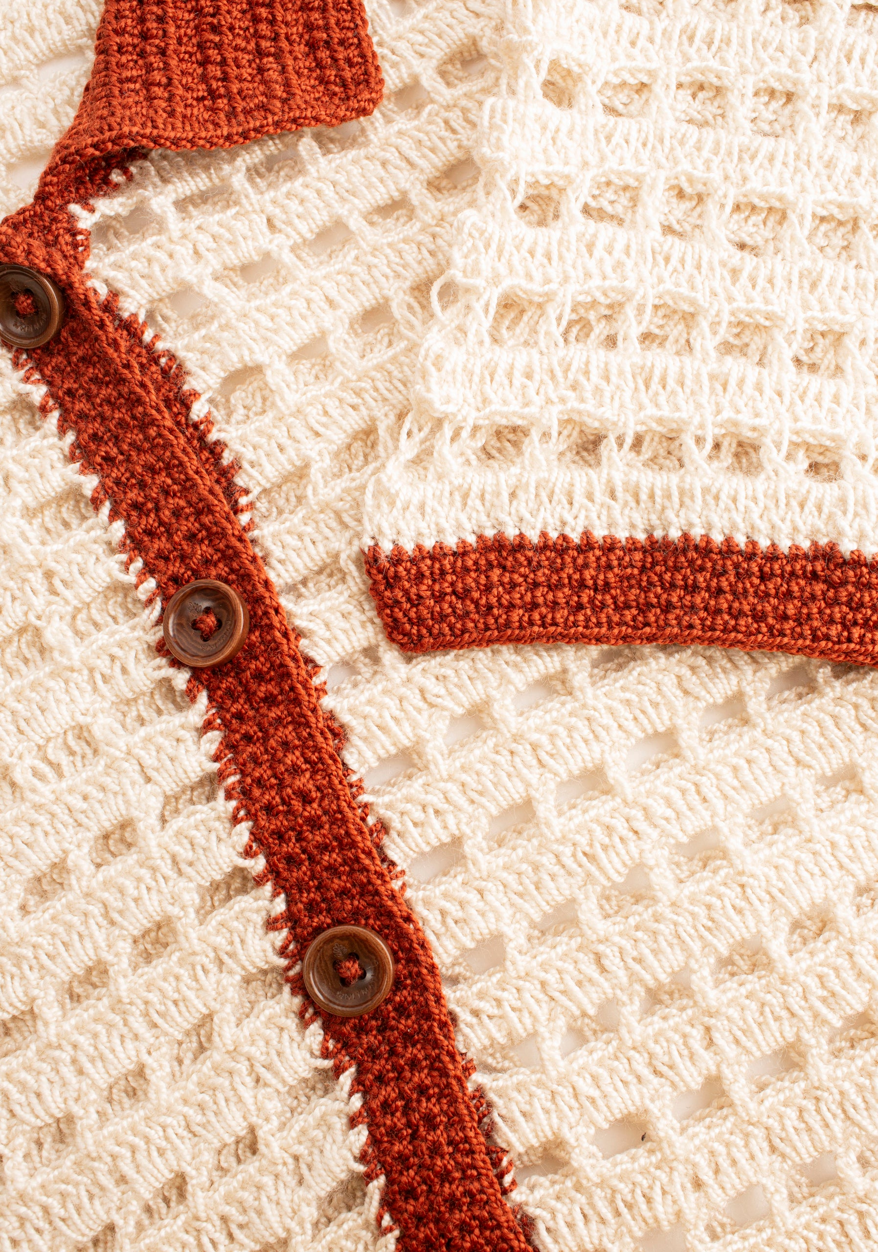 Camisa M Karan Tejida Beige/Terracota