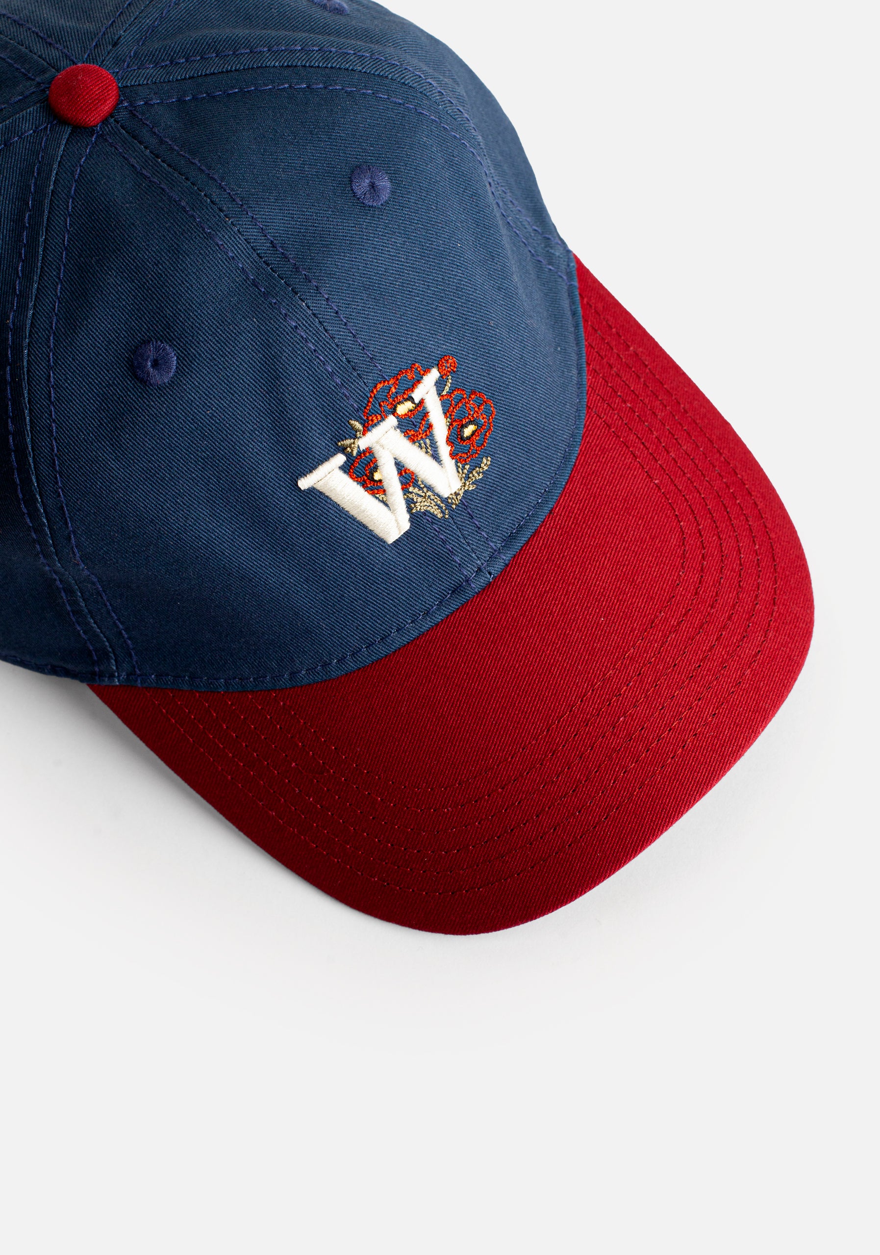 Gorra H Kyrie Azul Osc - Vino-3