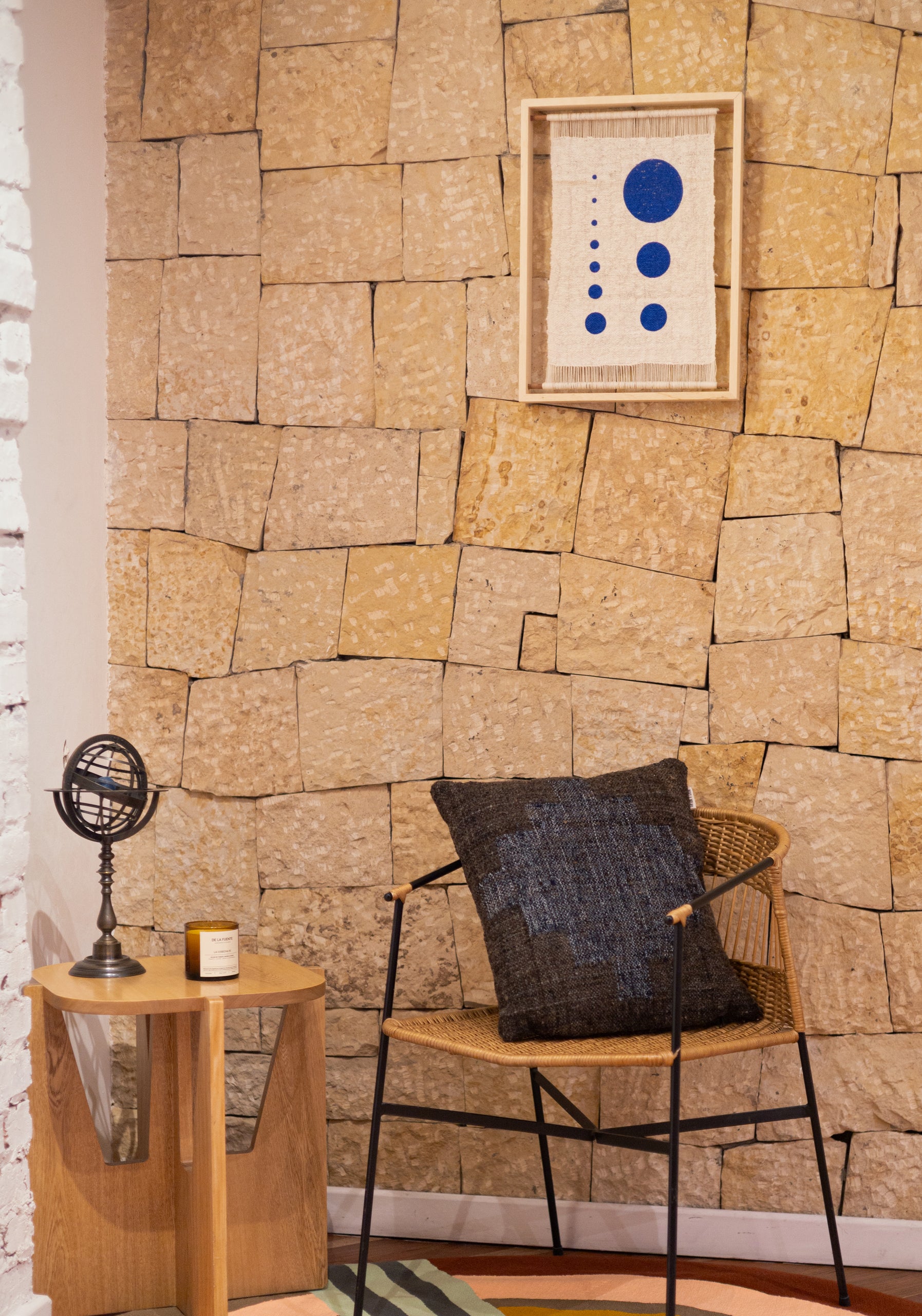 Obras En Marco Madera Atlas x WTM Azul