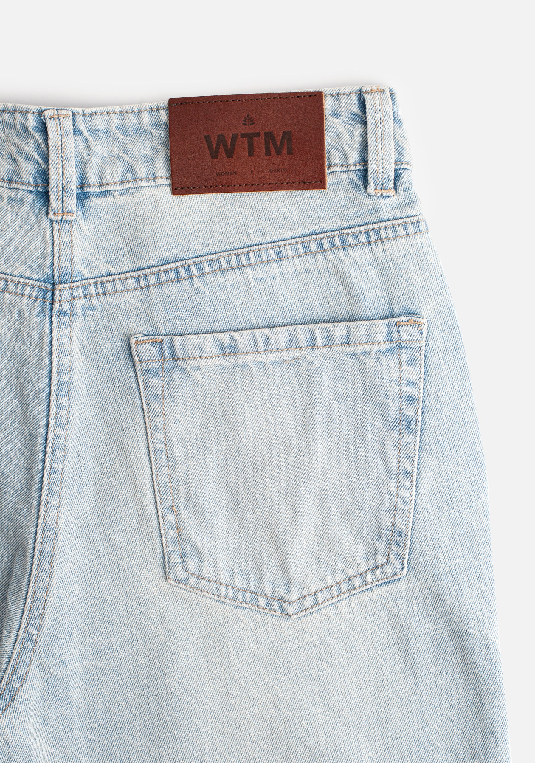 Jean M Courtney Azul Claro