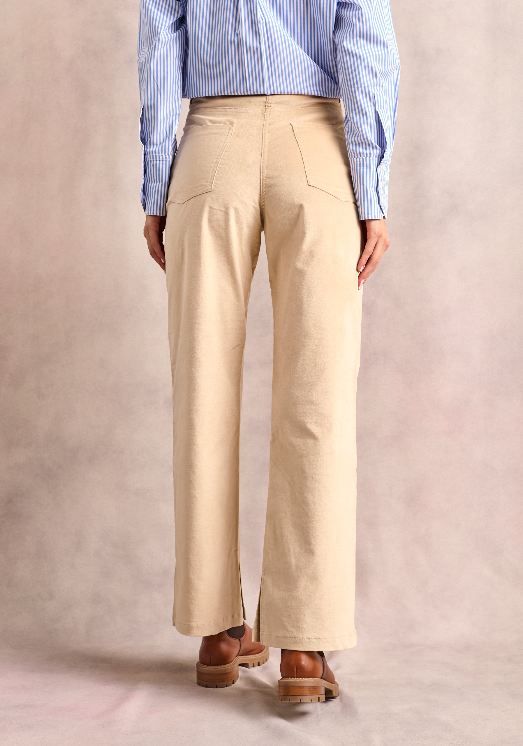 Pantalón Lourdes Pana Lisa Beige