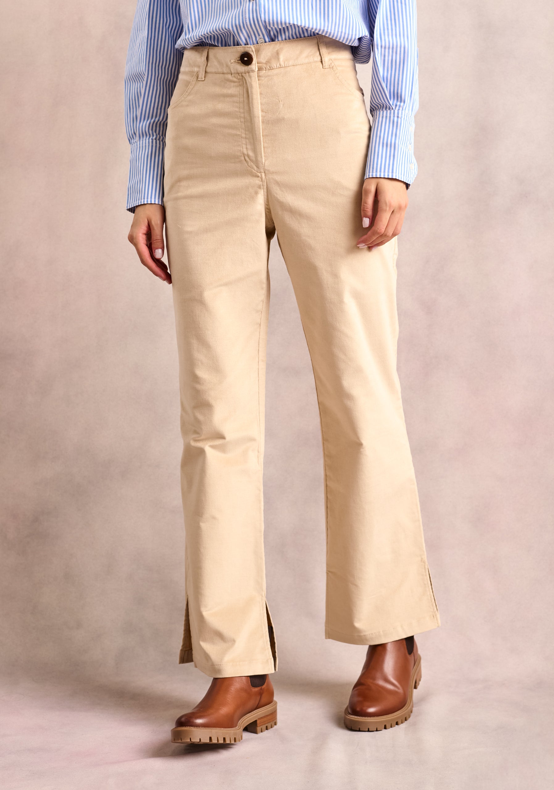 Pantalón Lourdes Pana Lisa Beige