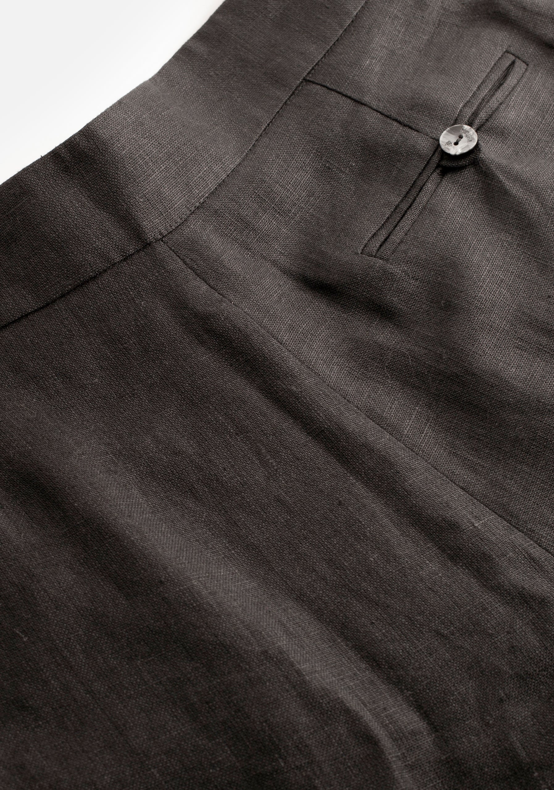 Short M Mistral Lino Negro