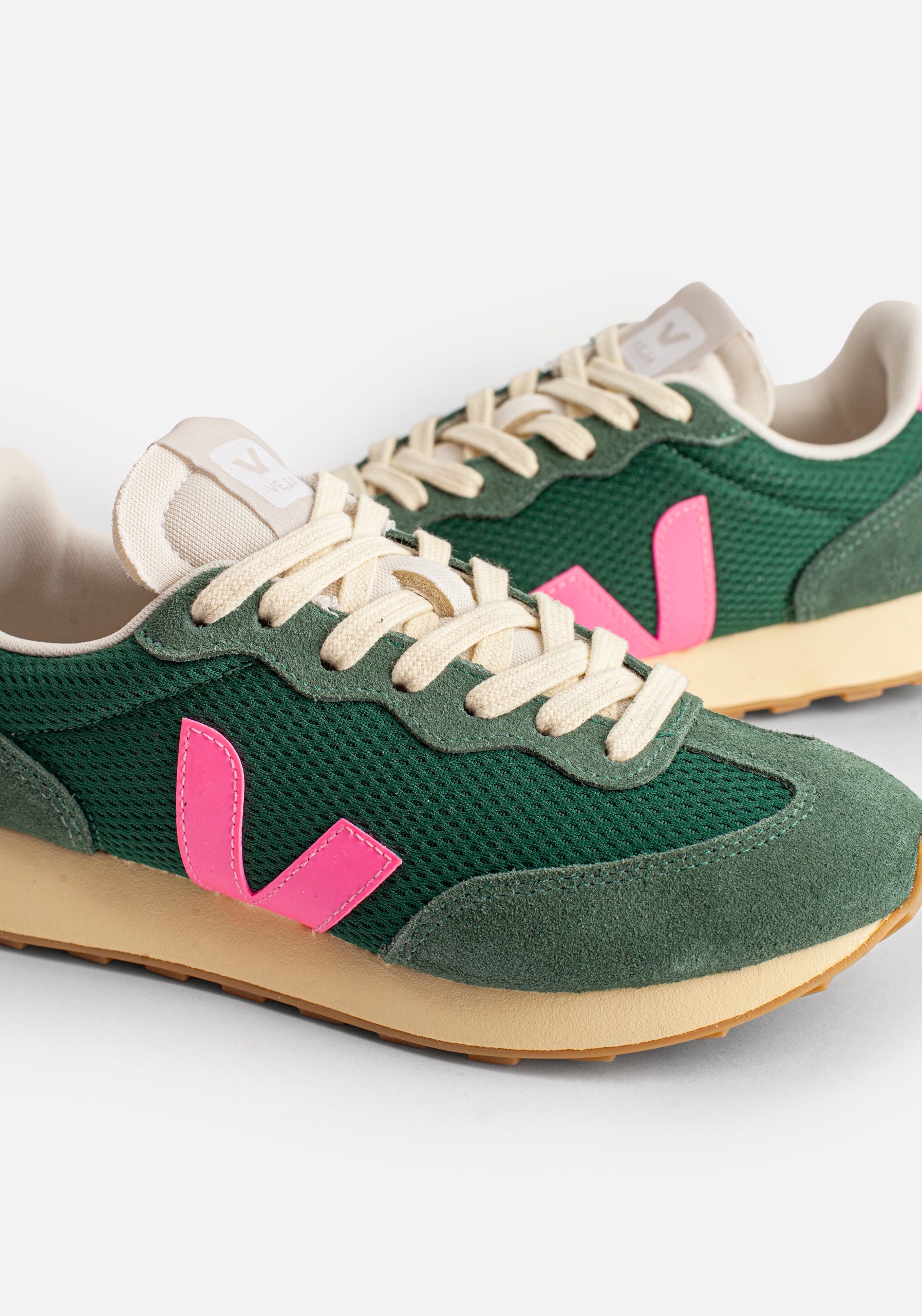 Tenis M Veja Rio Branco Alveomesh Verde